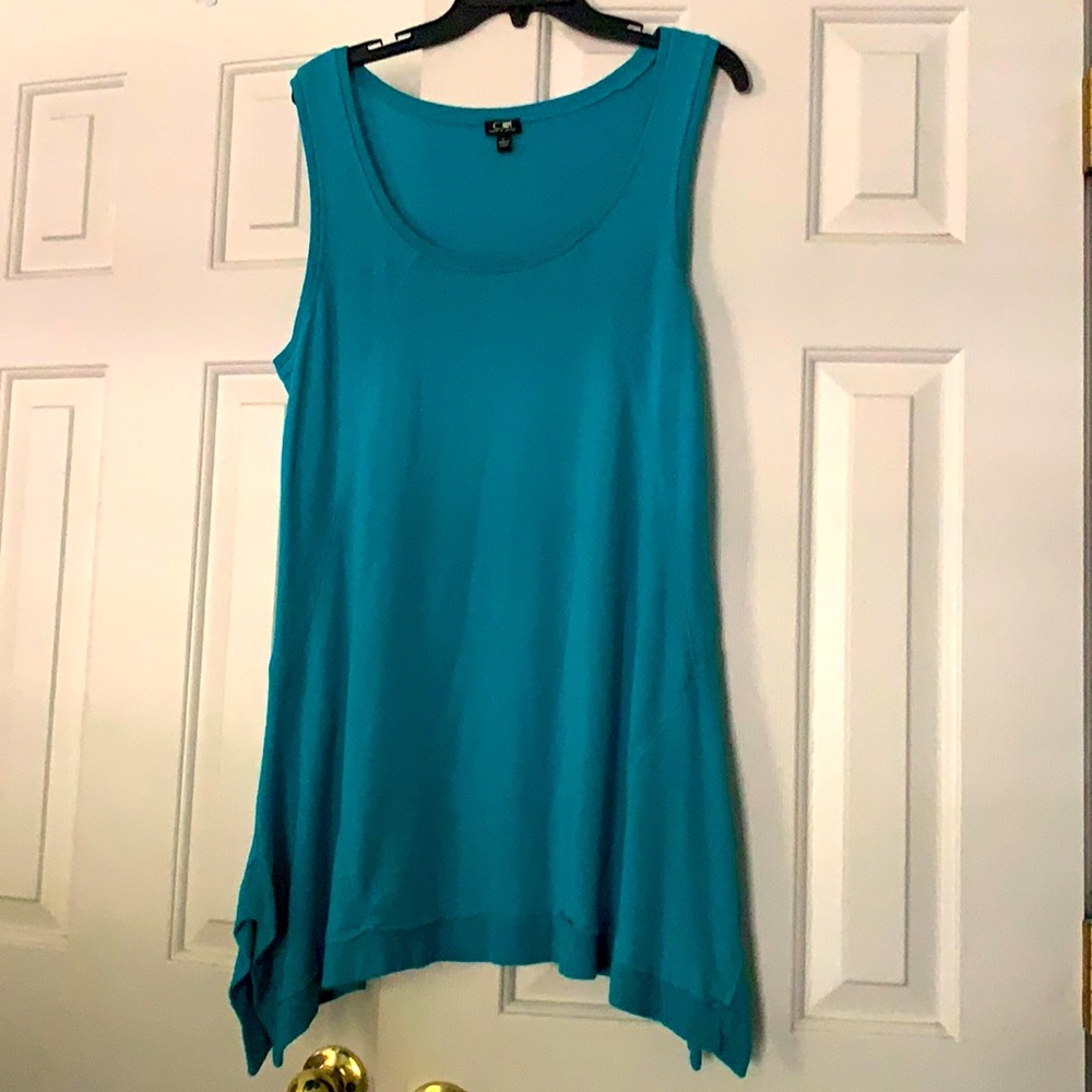 Sleeveless tunic. Large